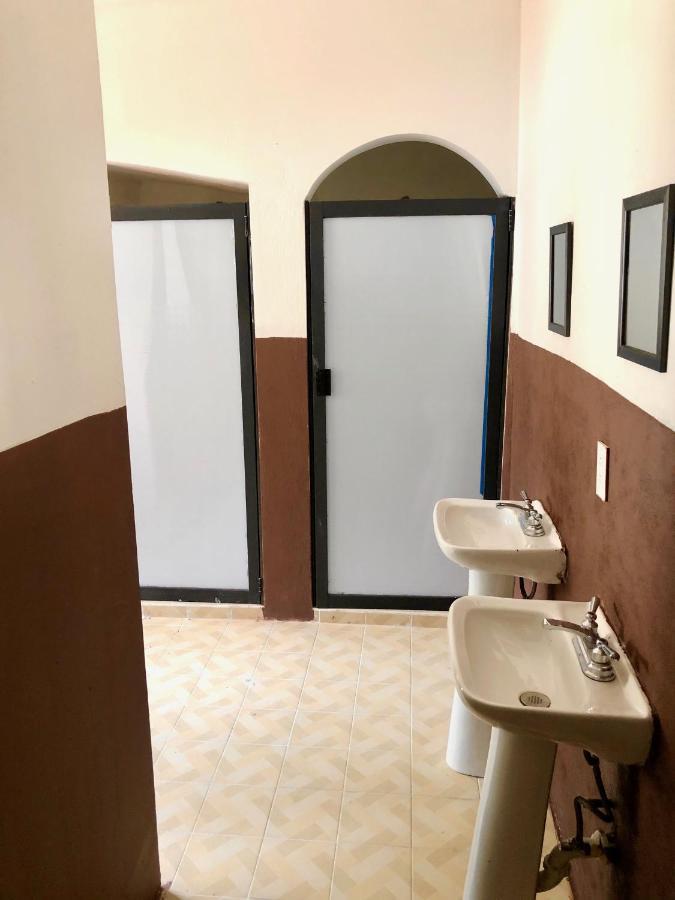 מקסיקו סיטי Roomies Hostel Centro Medico מראה חיצוני תמונה
