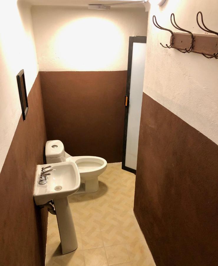 מקסיקו סיטי Roomies Hostel Centro Medico מראה חיצוני תמונה
