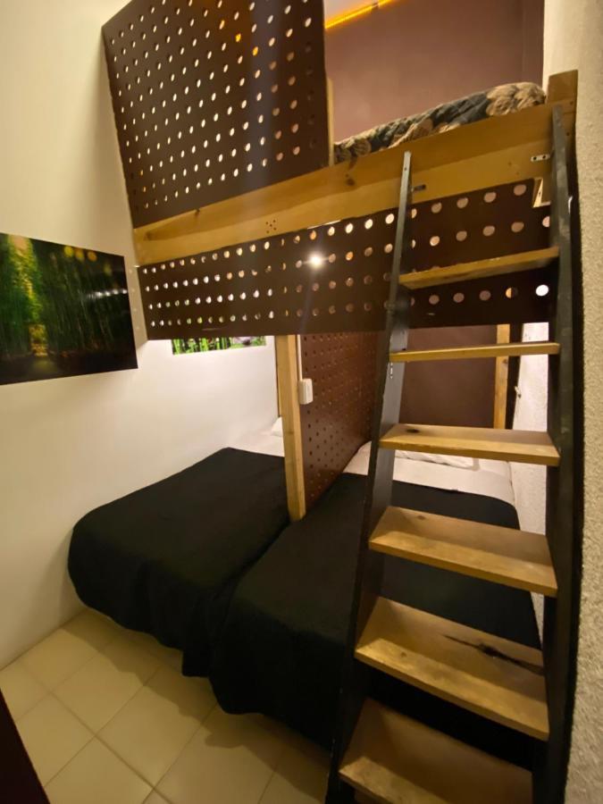 מקסיקו סיטי Roomies Hostel Centro Medico מראה חיצוני תמונה