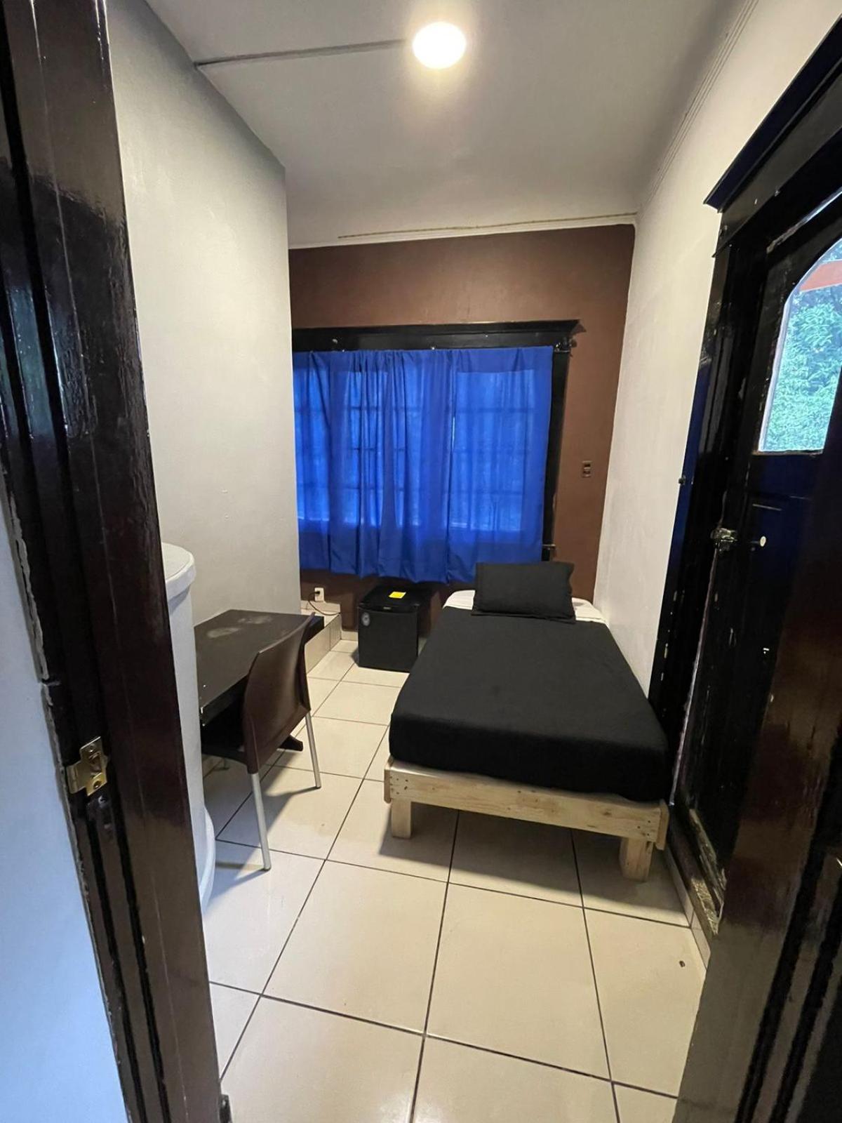 מקסיקו סיטי Roomies Hostel Centro Medico מראה חיצוני תמונה
